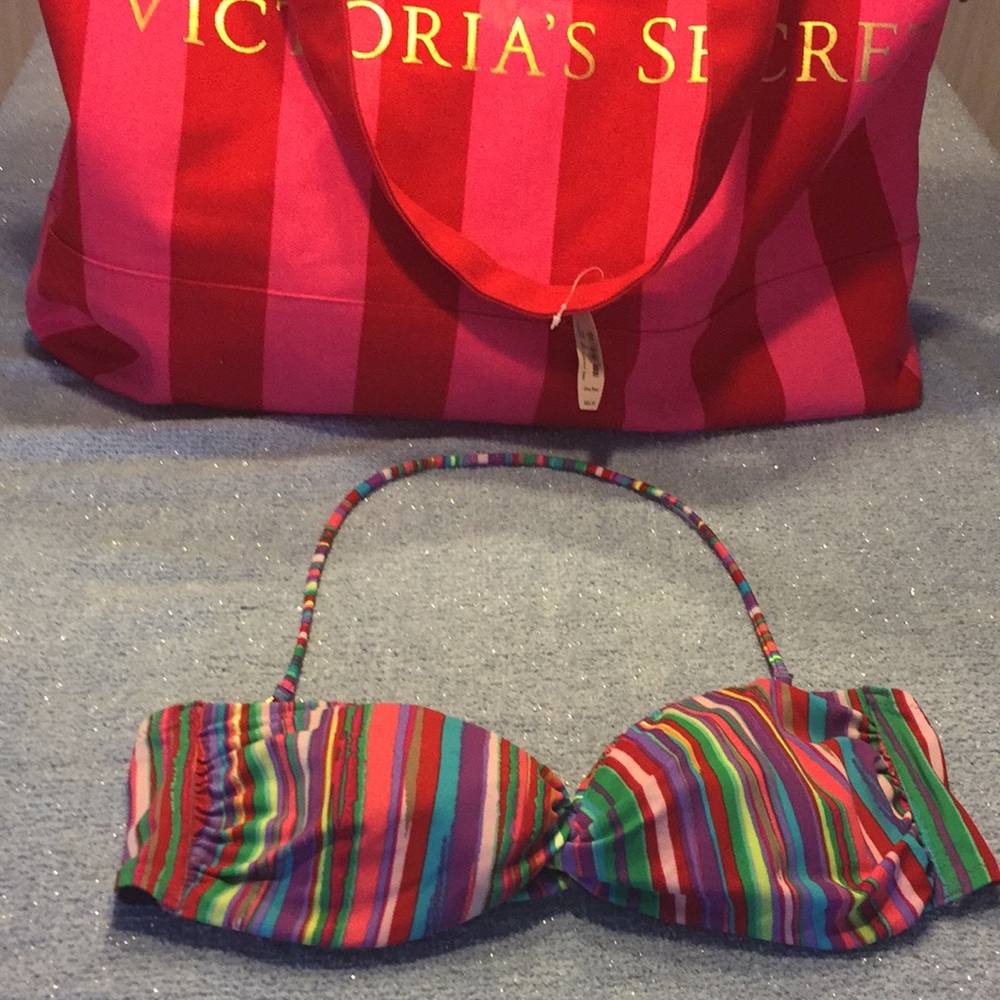 🧨🧨VICTORIA SECRET SWIM TOP SZ M